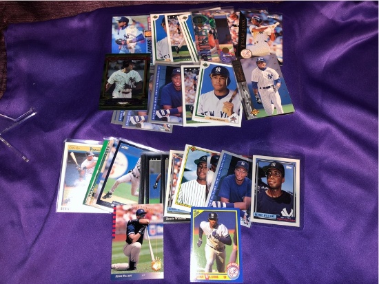 Bernie Williams 48 Card Lot w/Rookies