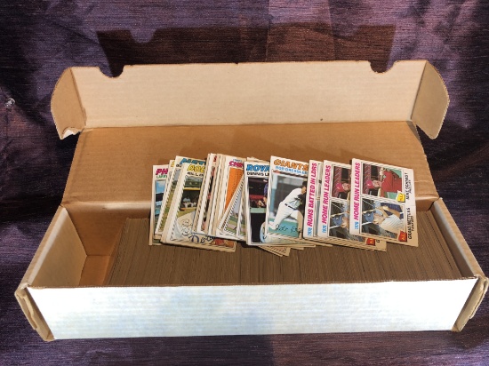 1977 Topps Commons Lot of 619 Cards