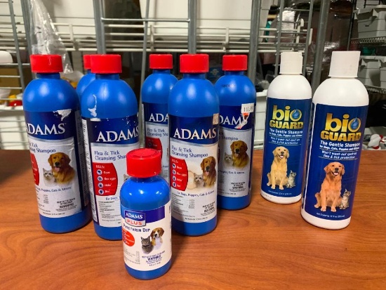 Adams Flea & Tick Shampoo with 2 bottles Dog Shampoo