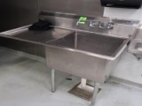 single compartment sink w/ R drainboard