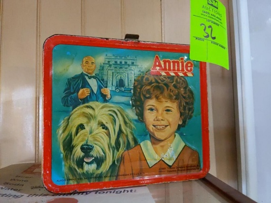1981 Metal Annie Lunchbox