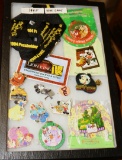 COLLECTION DISNEY CAST MEMBER & OTHER PINS
