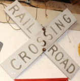 OLD ALUMINUM RAILROAD RR CROSSING CRISS-CROSS