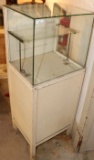ANTIQUE WHITE HARDWARE DISPLAY CABINET W/ GLASS