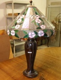 BRONZED TABLE LAMP W/ ORIENTAL STYLE CUT-OUT