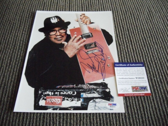 Bo Diddley Signed 8x10 Photo