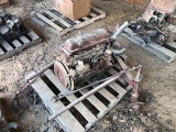 FORD ENGINE W/FRONT AXLE AND HYDRAULIC PUMP