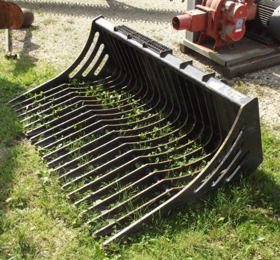 66" Rock Bucket w/ skid attach