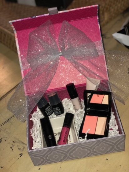 Mary Kay Gift Set