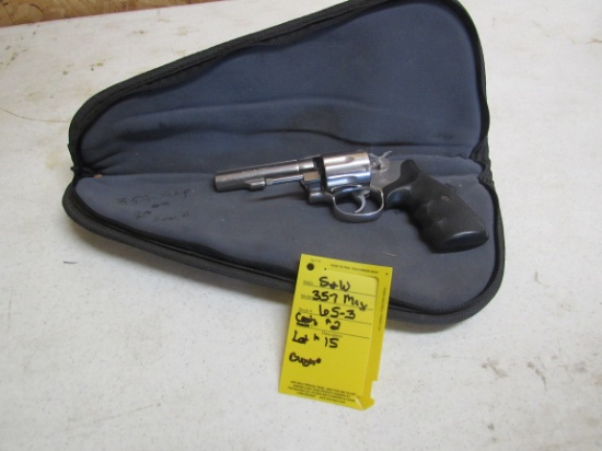Smith & Wesson, 357 mag, model 65-3, LIKE NEW, SN: E1036356