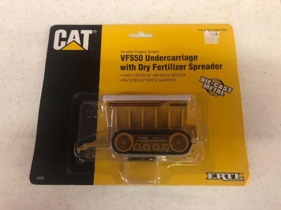 Cat fertilizer spreader