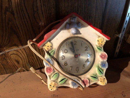 Hall pottery sessions clock