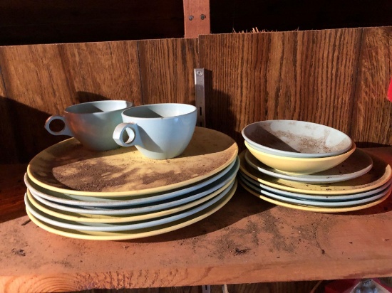 Melmack dishes