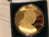 2000 giant quarter pound golden proof .999 pure silver layered with genuine 24 karat gold