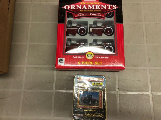 Case IH ornaments and collector card set