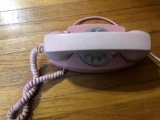 VINTAGE BELL SYSTEMS THE PRICESS PINK PHONE