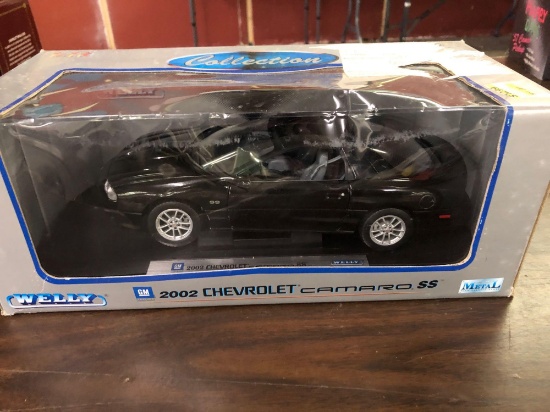 Welly Collection 2002 Chevrolet Camaro SS 1/18 diecast