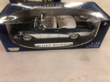 Motor max 1957 Buick roadster 1/18 scale diecast