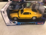 Maisto 1970 Ford mustang boss 302 1/ 24th scale diecast