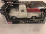 Motor max 1955 Chevy 5100 pick up 124 scale diecast