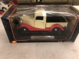 Superior Ford pick up 1/24 scale diecast