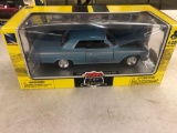 New Ray muscle car collection 1962 Chevy impala SS 1/25 scale diecast