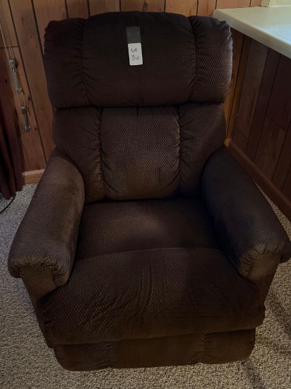 BROWN LAZY BOY RECLINER