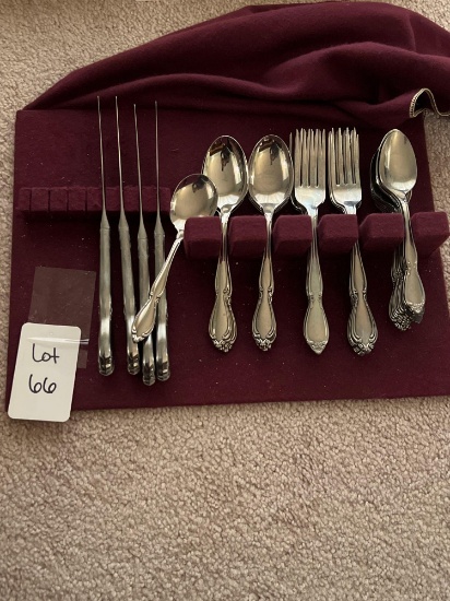 broyhill silverware set