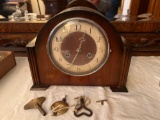 ANDREW MANTLE CLOCK WITH KEYS