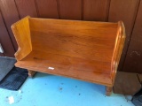 4 FT CHURCH PEW