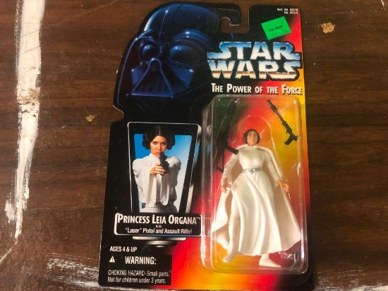 STAR WARS ACTION FIGURE