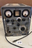 HEWLETT PACKARD HP VHF SIGNAL GENERATOR MODEL 608D