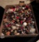 FLAT OF VARIOUS BUTTONS