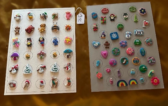 LOT OF 2 - DISNEY, CHRISTMAS & MORE BUTTON DISPLAY CARDS