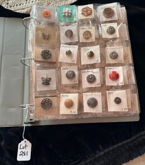 BINDER W/ 5 SHEETS OF INDIVIDUAL BUTTONS