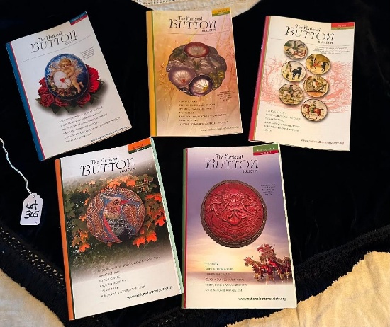 LOT OF 5 - 2011 THE NATIONAL BUTTON BULLETIN