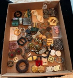 FLAT LOT OF BELT BUCKLES, INCLUDING VINTAGE & SOME W/ MARKS
