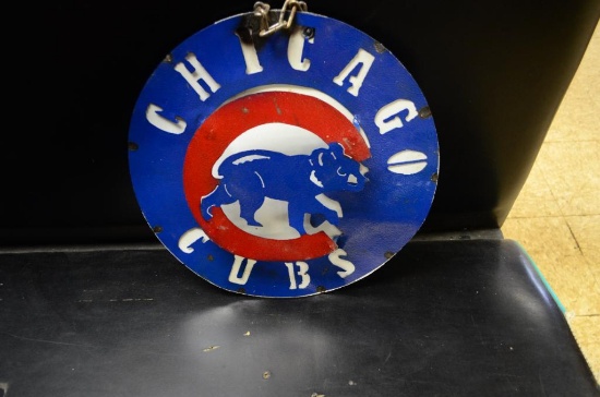 15 in. diameter Chicago Cubs metal sign