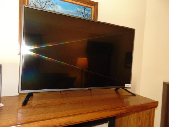 LG 42 in. flat screen T.V. & Sony DVD player