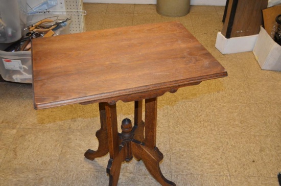 26 inch wide antique wooden table