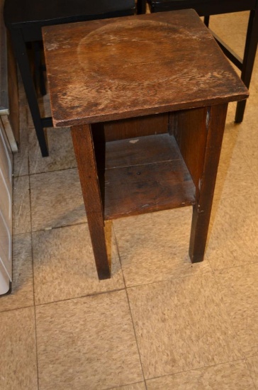29 in. tall wooden table