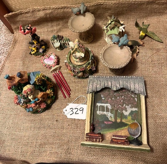 LOT OF MUSIC BOXES, DECORATIVE BIRDS & MORE