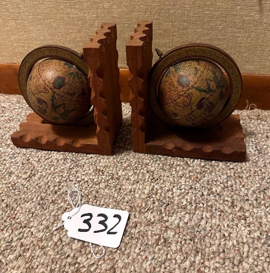 VINTAGE SPINNING MINI GLOBE BOOKENDS