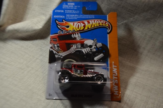 Hot Wheels Stunt Baja Bone Shaker (Red)