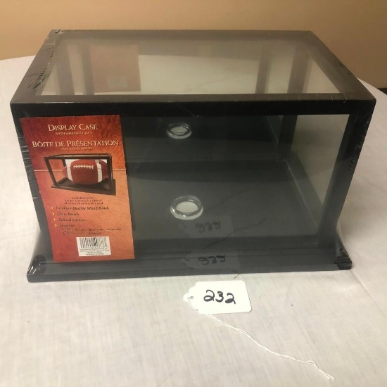 DISPLAY CASE 7.5H 12.6W 7.6D (NEW)