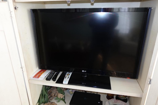 46 in. LG Flat Screen TV with remote
