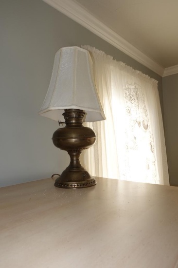 Elec. Brass Lamp as Pictured