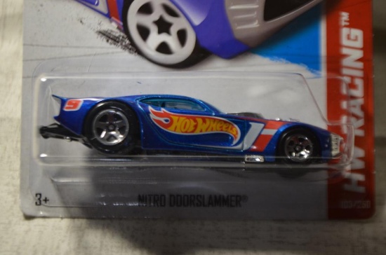 Hot Wheels Racing Nitro Door Slammer