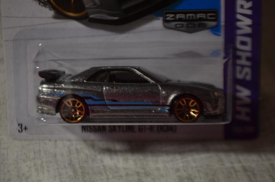 Hot Wheels Show Room Nissan Skyline GT-R (R34)