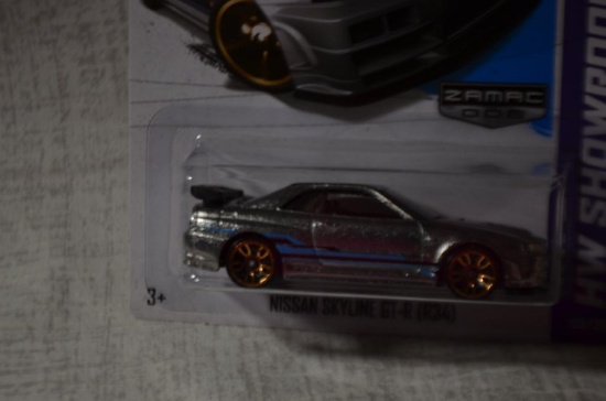 Hot Wheels Show Room Nissan Skyline GT-R (R34)